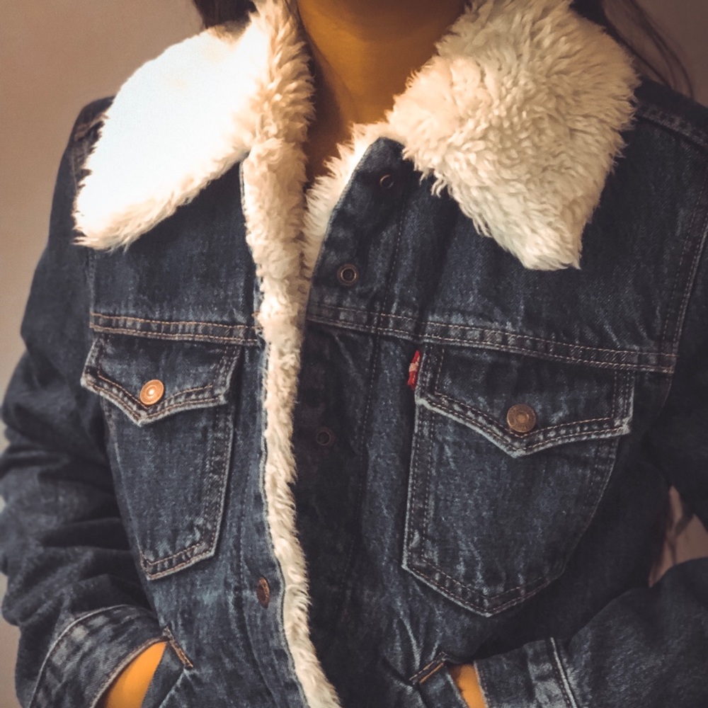Crop Levi denim jacket
